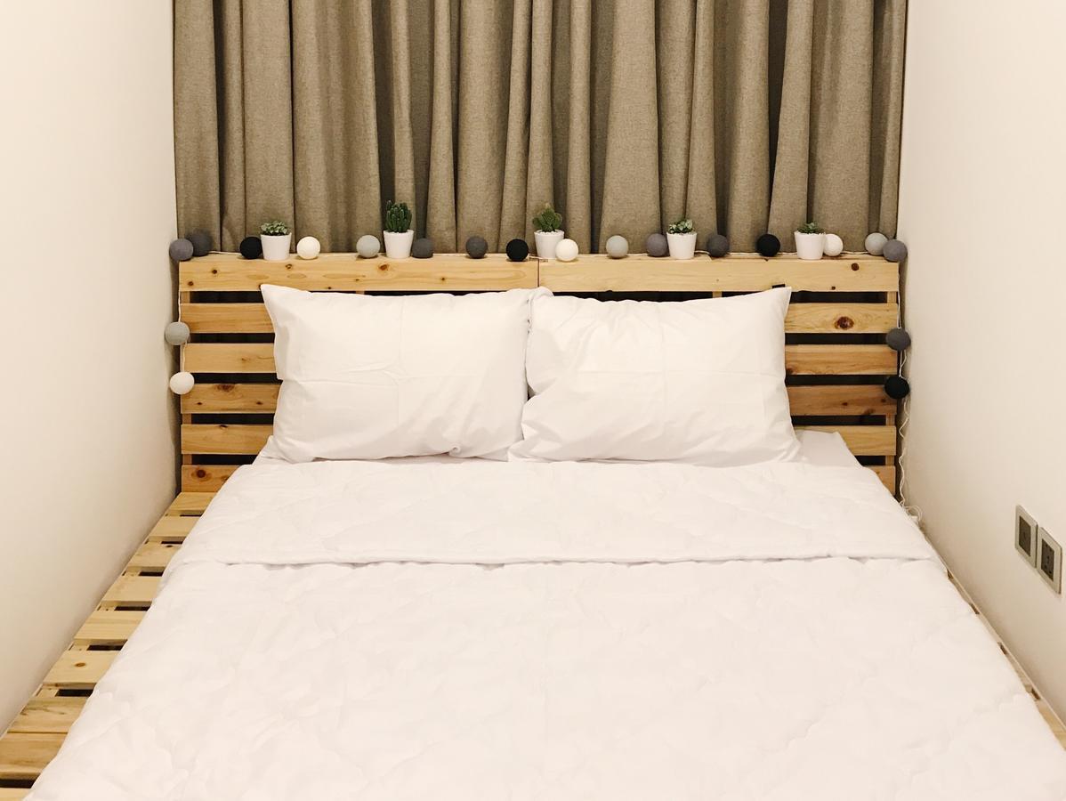 Travelaholic'S Homestay Ho Şi Min Exterior foto