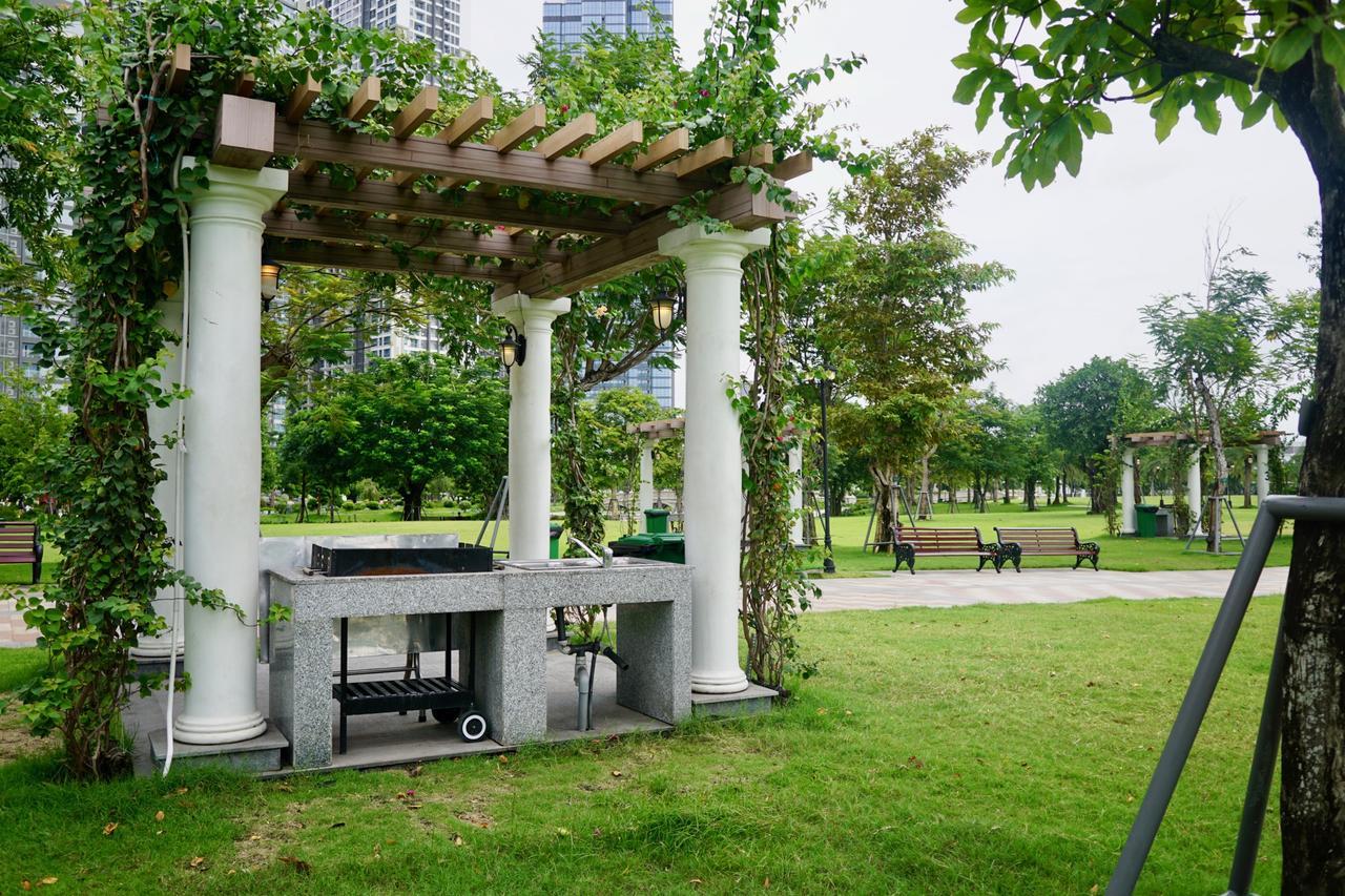 Travelaholic'S Homestay Ho Şi Min Exterior foto